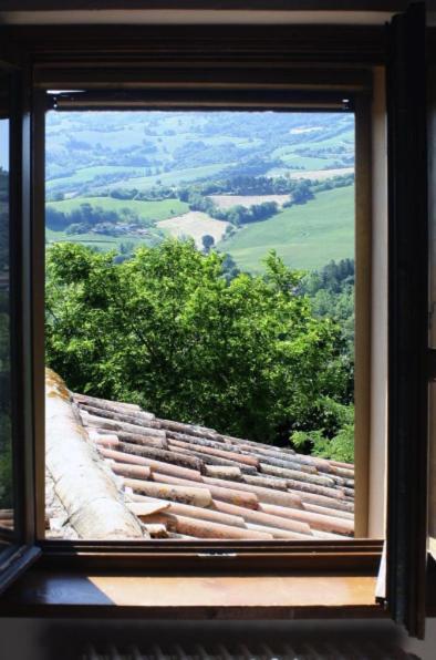 Гостьовий будинок Country House Ca' Vernaccia Урбіно Екстер'єр фото