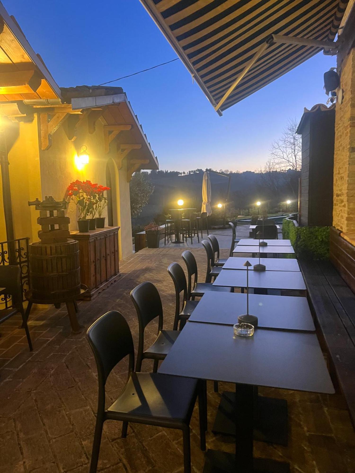 Гостьовий будинок Country House Ca' Vernaccia Урбіно Екстер'єр фото